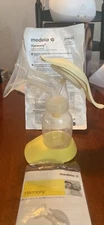 🍼 Medela  HARMONY Manual Milk Breast Pump 🆕 As Shown