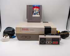 Nintendo NES Console NESE-001 GBR Mattel Bundle Robo Warrior Game Wires