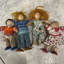 PLAN TOYS Wooden Dolls Family Lot Of 4 People Poseable Toys Dollhouse Preowned