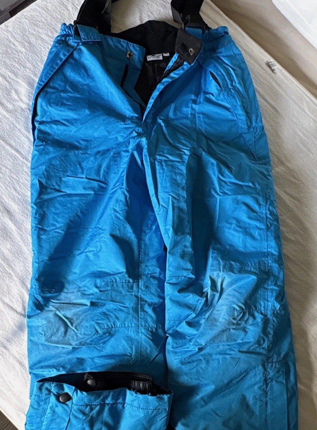 Crane Schneehose Blau mit Trägern, Ski/Snowboard, Reißverschluss!Größe 134!