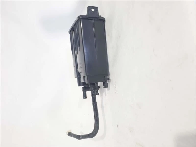 Bote de vapor de combustible EVAP PN 14950 ET000 OEM 2010 Nissan Cube Foto 4 de 4