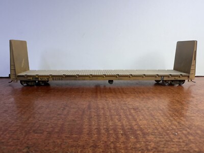 HO Scale Weathered & Wood Decked Bulkhead Flatcar Milwaukee Road MILW # 62155