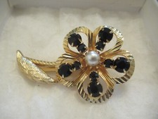 Floral Leaf Gold Tone Hair Clip Vintage Japan Faux Pearl  BLACK Rhinestone