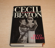 Cecil Beaton: The Authorized Biography by Hug...
