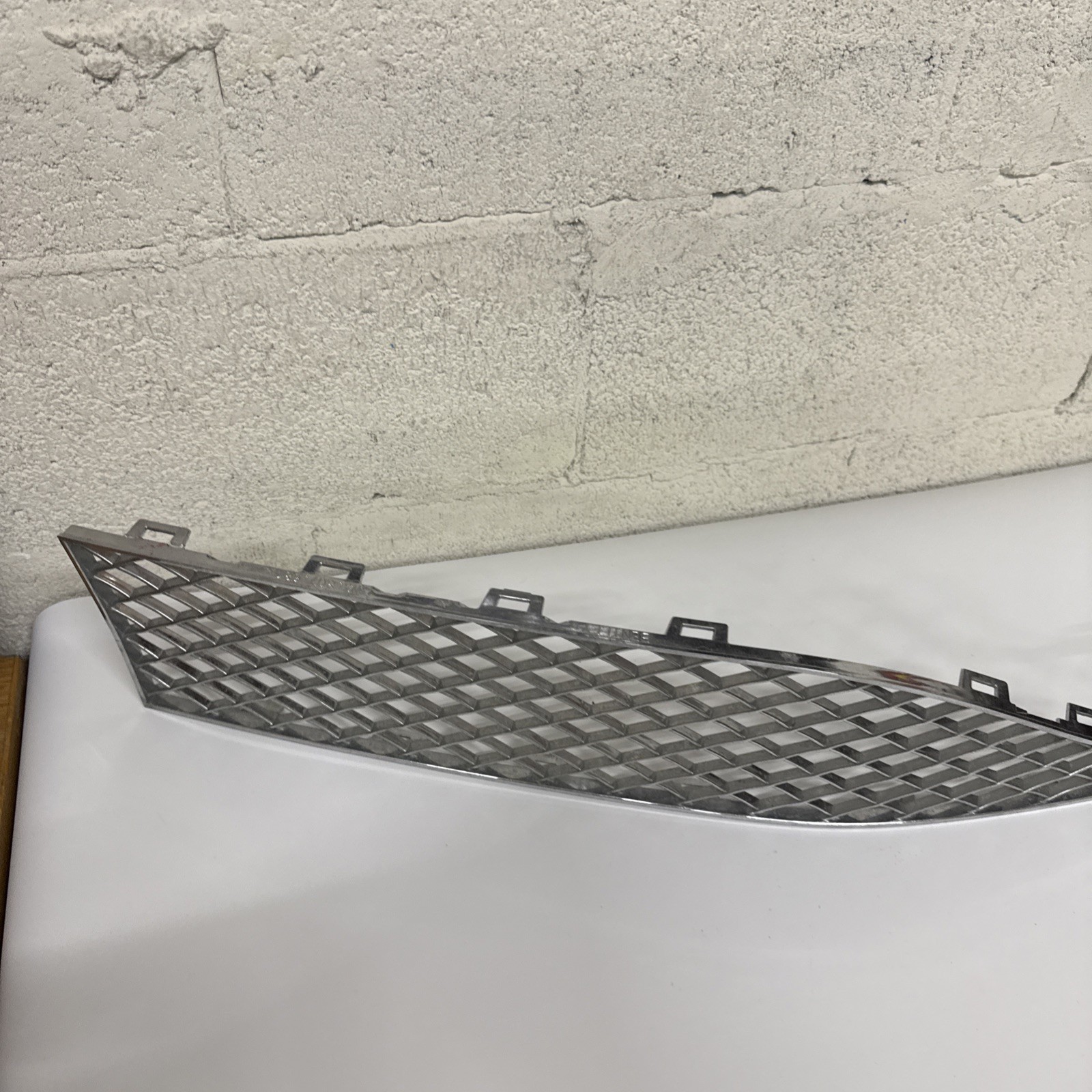 Bentley Continental Gt Gtc front bumper left center grill 16-18 3W3807681#3165