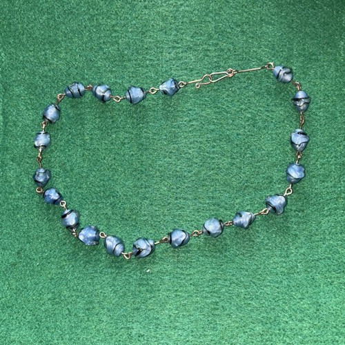 Vintage 1930’s Art Deco Beaded Necklace - Picture 2 of 7
