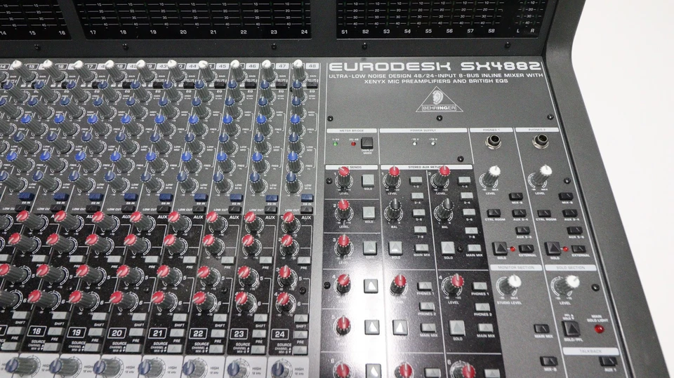 Eurodesk SH4882 -24-Channel Live/Studio Sound Mixing Console Analog Audio Mixer - Image 3 of 4