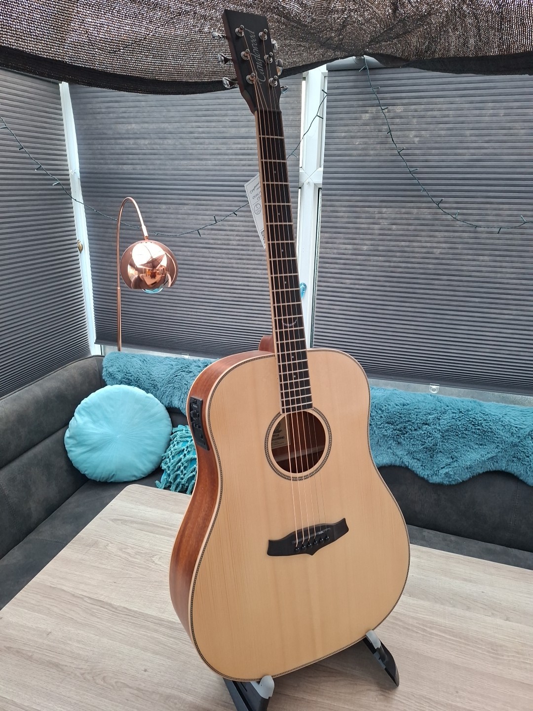 Tanglewood TP5SE Electro Acoustic Premier Range Dreadnought Guitar
