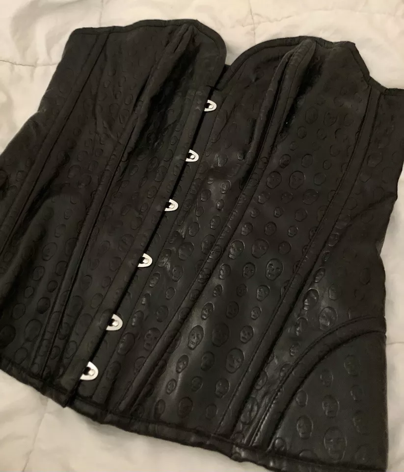 Velvet Kitten Boned Pleather Corset w/ Skull Detail #3075 - Image 3 of 4