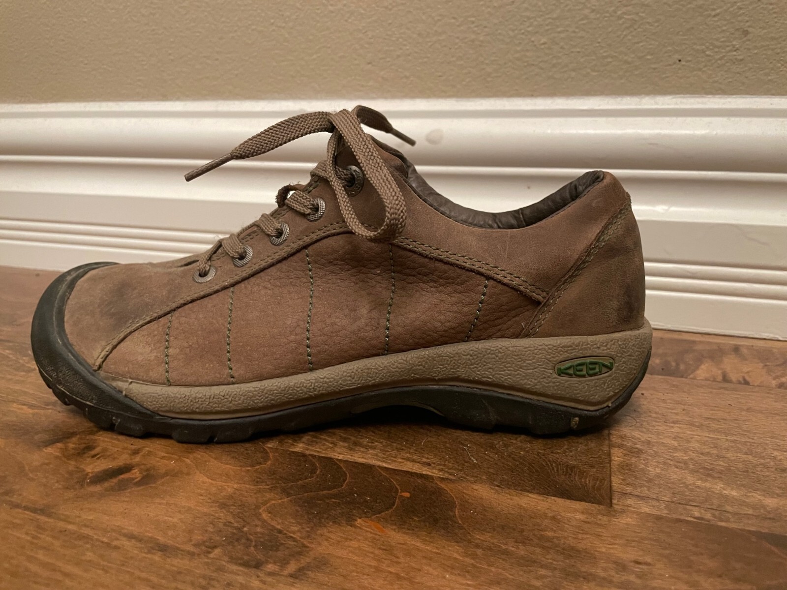 8 sneakers da trekking Keen PRESIDIO