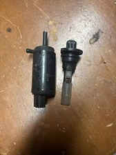 Oem Genuine 3 Series BMW E30 Windshield Washer Fluid Tank pump and level sensor