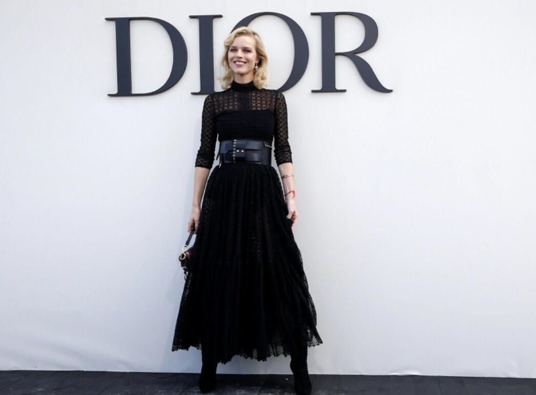 Stunning Authentic Christian Dior Black Leather Saddle Waist Stunning Authentic Christian Dior Black Leather Saddle Waist