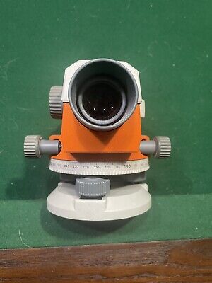 Leica Wild Heerbrugg NA820 Automatic Optical Level With Case Leica Wild Heerbrugg NA820 Automatic Optical Level With Case