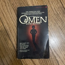 THE OMEN by David Seltzer.  1st pb printing 1976.  Movie Tie-in/Horror 