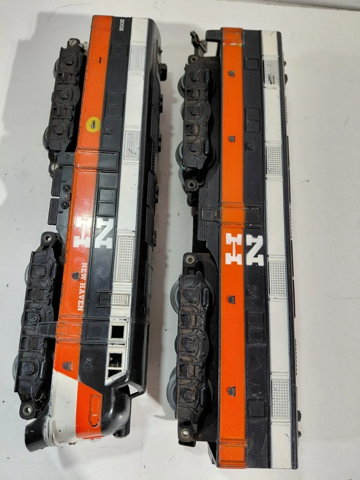 Marx 2002 O Gauge Model Railroad New Haven EMD E7 Diesel Locomotive AB Set - Image 4 of 4