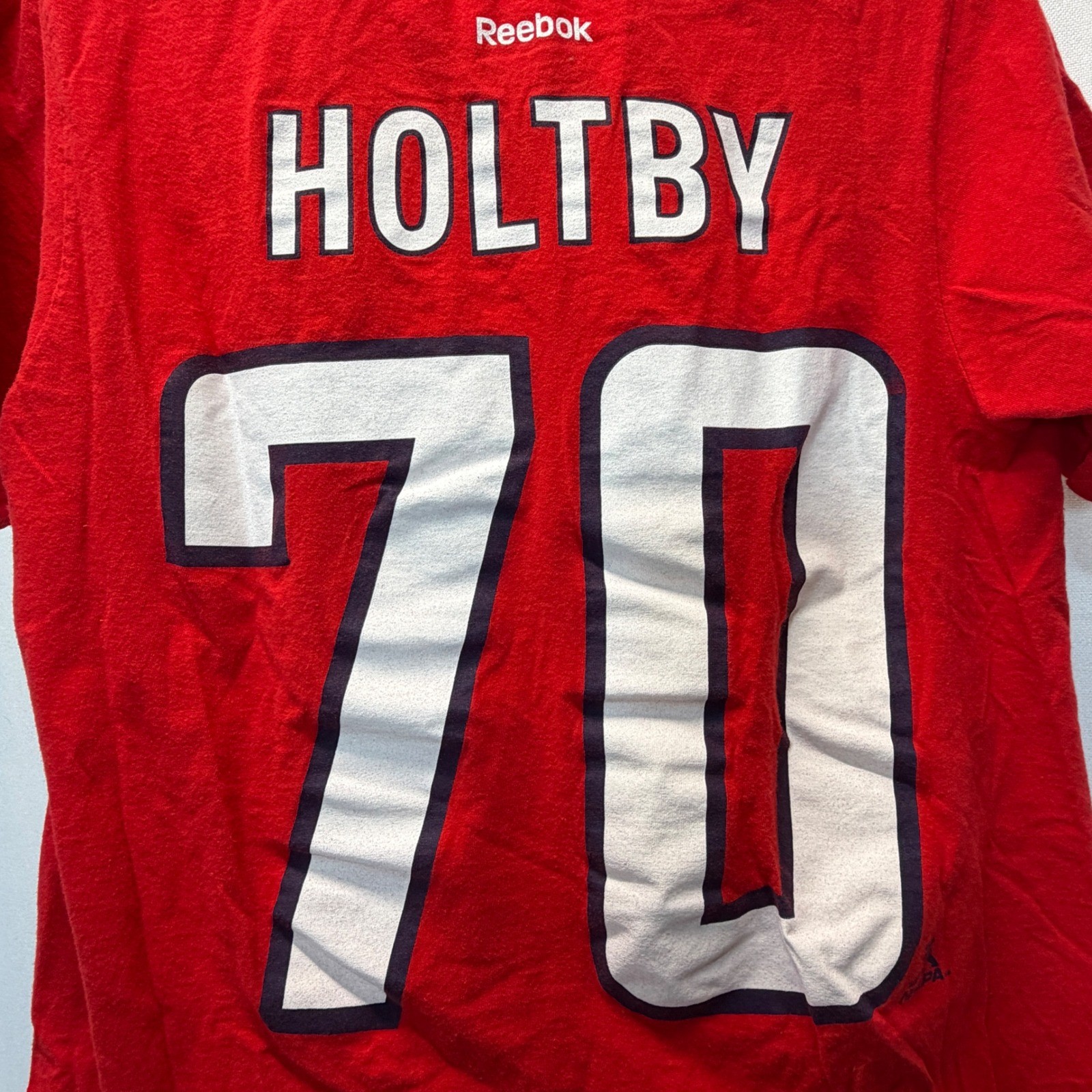 Washington Capitals Holtby 70 Hockey Jersey T Shirt Red Small Reebok thumbnail 4