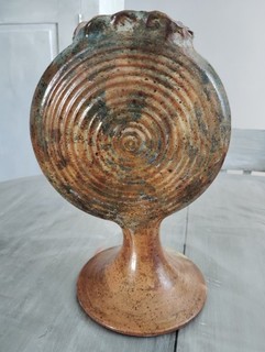Vase sur pied Céramique émaillé signé Alexandre Kostanda Vallauris