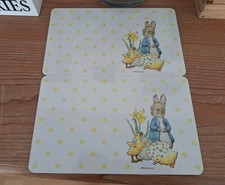 2 Frühstücksbretter Peter Hase Ostern TOP 
