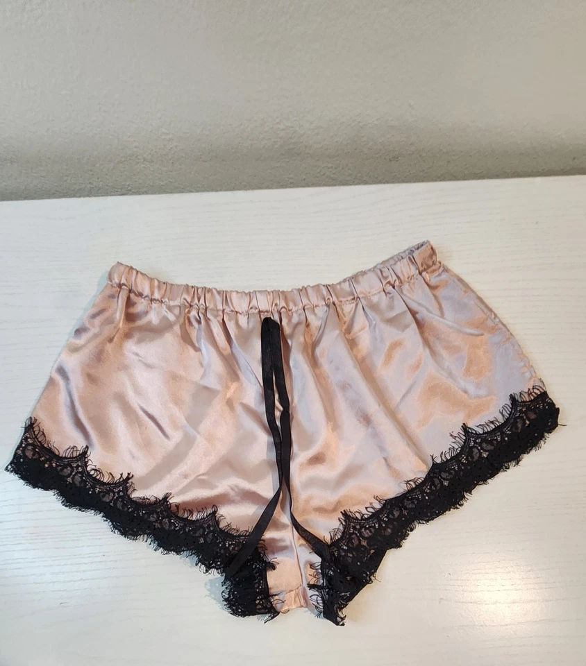 Shein Sleepwear шорты женщин розовый и черный размер средний - Изображение 3 из 4