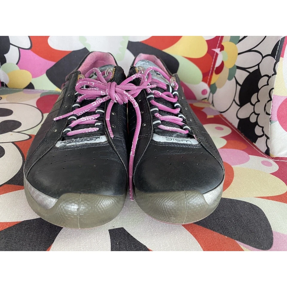 Женские кожаные туфли для гольфа гибридные ECCO Biom Hydromax черные розовые размер ЕС 37 США 6,5 - Изображение 4 из 4