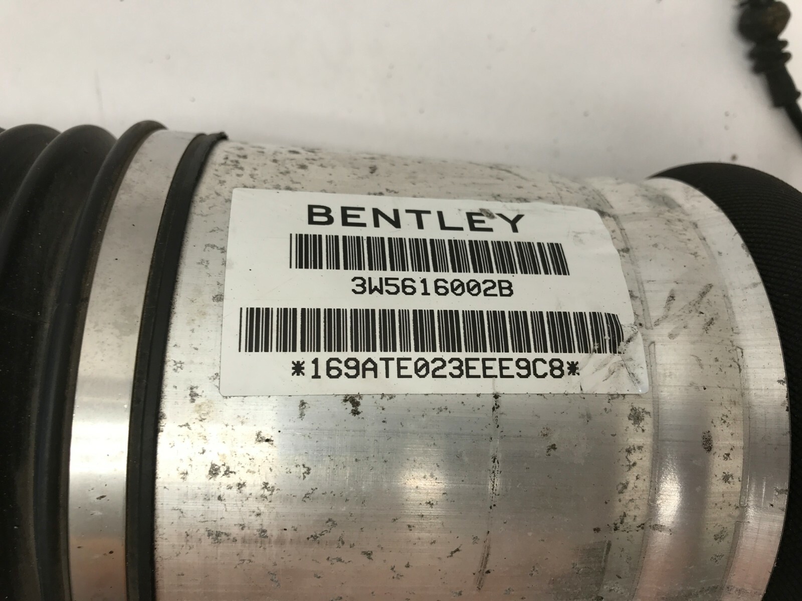 06-12 BENTLEY CONTINENTAL FLYING SPUR AIR SHOCK REAR RIGHT RH REAR OEM