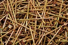 (1000) Torx T25 Star Flat Head 9 x 3 Yellow Zinc Type 17 Outdoor Wood Screws