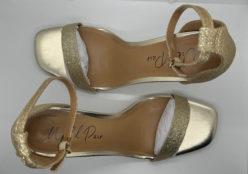 Wild Pair Womens Gold Glitter Stiletto Sandals BRAND NEW IN BOX US 11 Bethie 2 - Picture 2 of 5