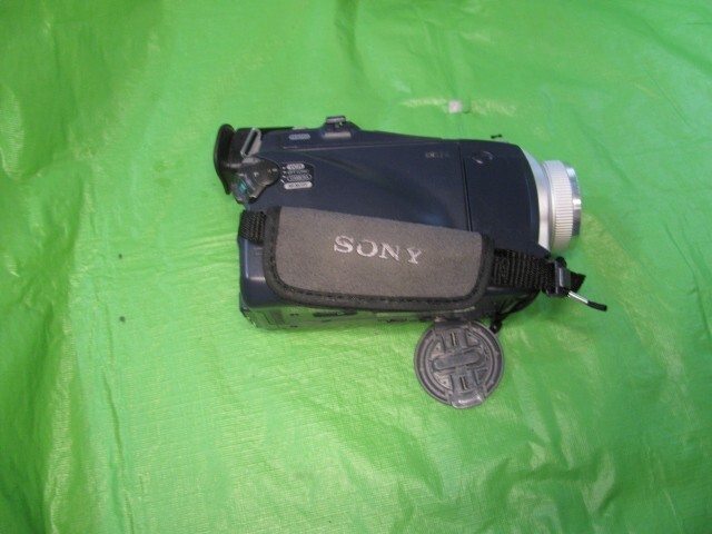 SONY miniDVビデオカメラ DCR-TRV8 ② miniDVのダビングに！ SONY ビデオカメラ DCR-TRV7 8（miniDVの
