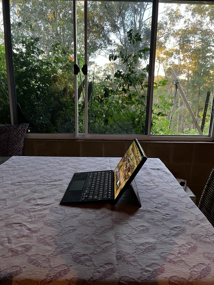 Asus Rog Flow Z13 GZ301ZA-LD002W i5 12500H 512GB SSD 16GB RAM  13.4in Touch FHD+ - image 2 of 4