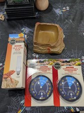 Thrive Desert 10.0 UVB Bulb 23 Watt With Water Dish And Thermometer/Hygrometer