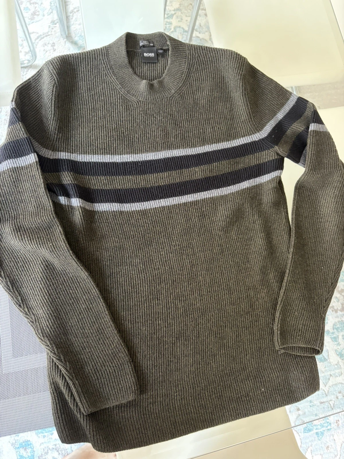 Boss Hugo Boss Wool Sweater Men's Size Large Dark Green Striped Preppy
Opens in a new window or tab