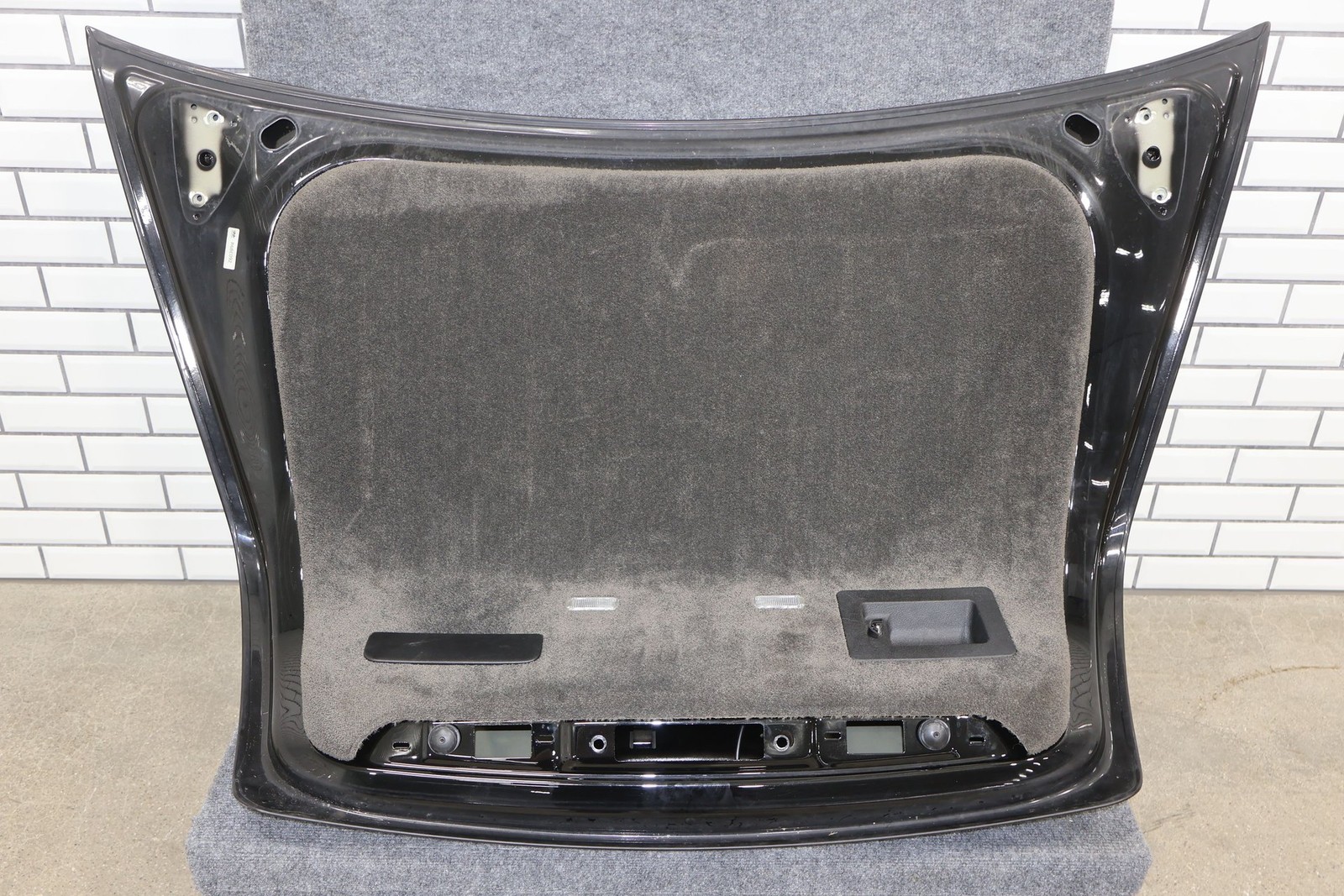 Bentley Continental Flying Spur 2006 Condenser compartment lid