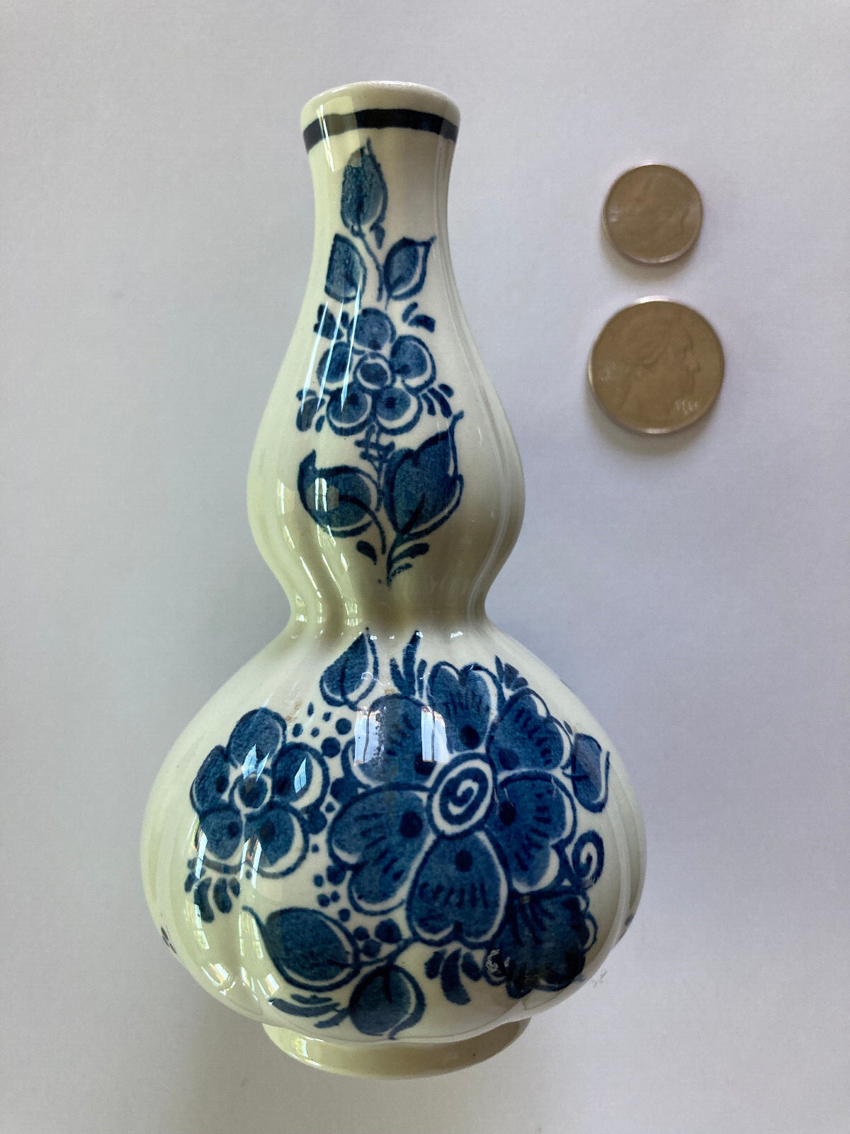 Vintage Royal Goedewaagen Blauw Delft Blue Pottery Bud Vase Hand