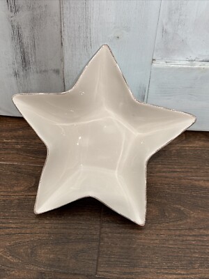 Pottery Barn Star Shaped Bowl Serving White 9'' Rustic Trim Ceramic Stackable