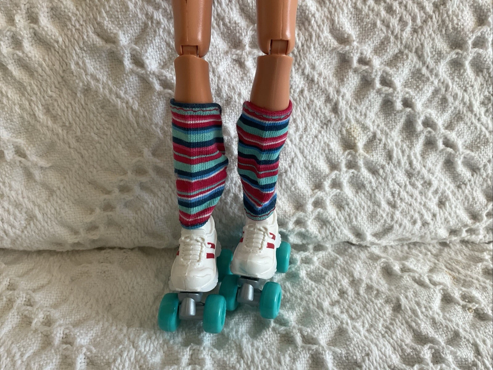 mattel fashion scene my scene clothes roller blades 