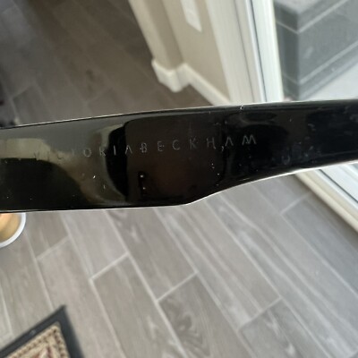 Victoria Beckham Italy CAT 3 VBS91 C8 E Dark Green Lens  display picture 3