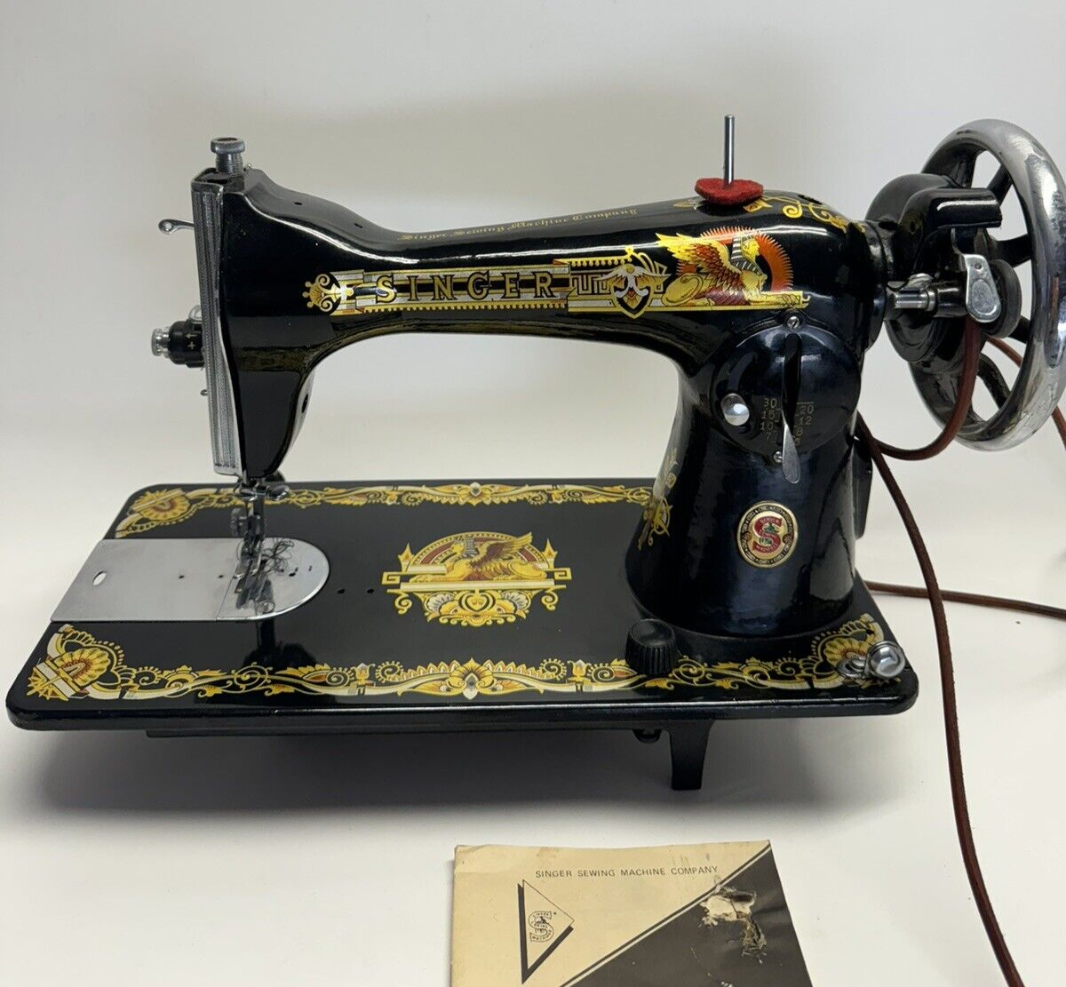VINTAGE RARE 1973 Singer Sphinx Treadle Sewing Machine Amazing 