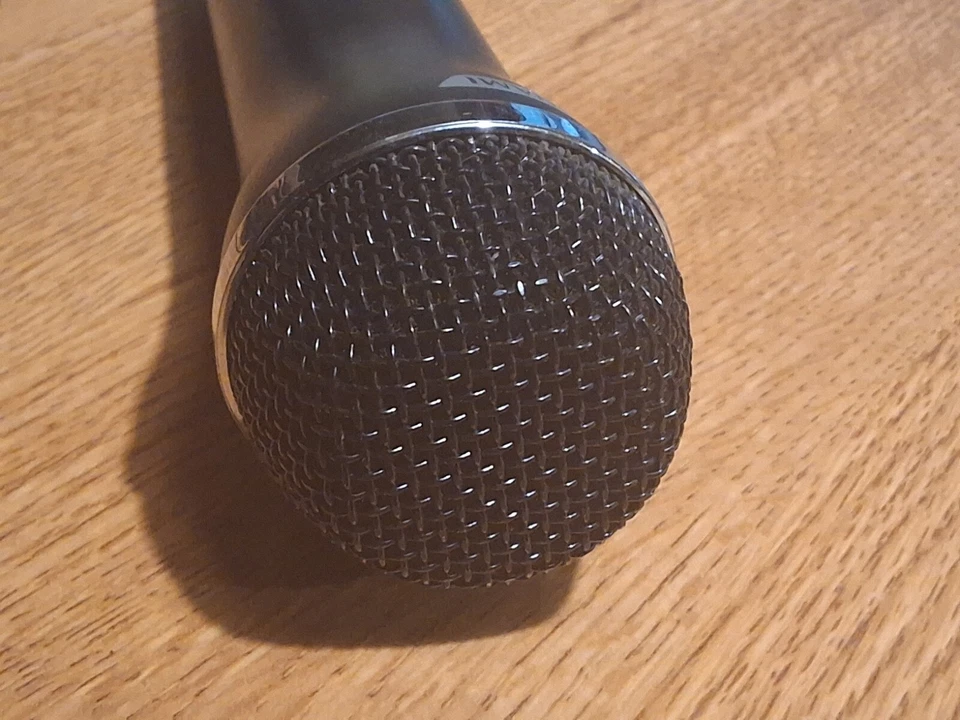 Official Konami USB Microphone For Wii | PS2 | PS3 | XBOX | 360 | PC - Image 2 of 3