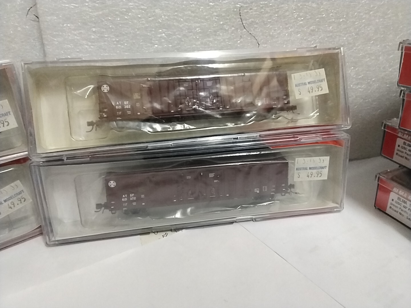 Picture 2 of 3