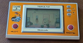 Nintendo Game & Watch Tropical Fish Handheld TF-104 1985 Edition
