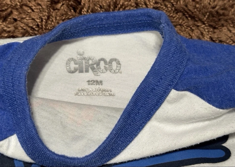 Camisa de béisbol azul Circo Baby Boys talla 12M - #1 camiseta gráfica de bateador Foto 2 de 4