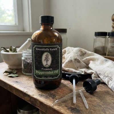 Versatile Peppermint Essential Oil 4 oz with Dropper & Guide - Pure & Undiluted