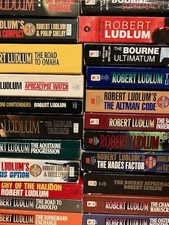 Build Your Own Robert Ludlum Paperback Lot / Bundle - You Choose the Books