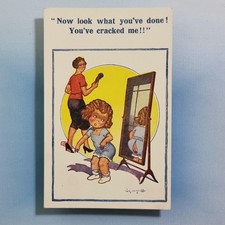 Comic Slipper unten gerissen Postkarte um 1950 Donald McGill Künstler signiert