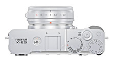 FUJIFILM X-E5 Mirrorless Digital Camera XF23mmF2.8 Lens Kit - Silver USA Version