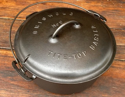 Griswold Cast Iron #9 Tite Top Baster Dutch Oven