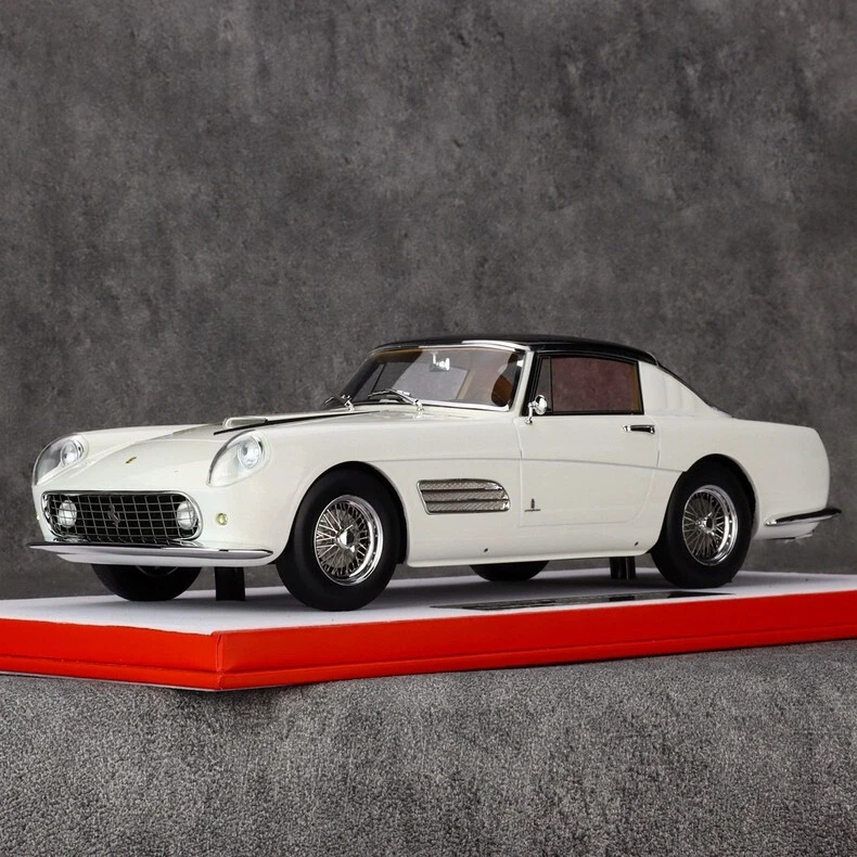 for Tecnnmodel for Ferrari for 410 for S.A. 1958 for Superfast white 1:18 Model - Image 4 of 4