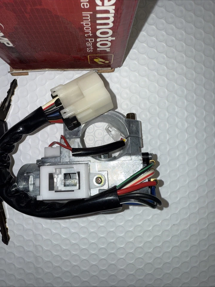 点火锁和气缸开关日产 Sentra,Maxima 96-99 Intermotor CS87O — 第 2/4 张图片