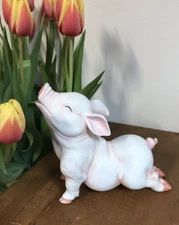 Pig figurine Ceramic Stretching Head Up happy Squealer affectionate Oinky Baby