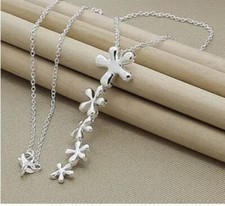 Daisy flower sterling silver pendant